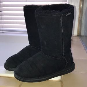 Bearpaw brand black, winter boots